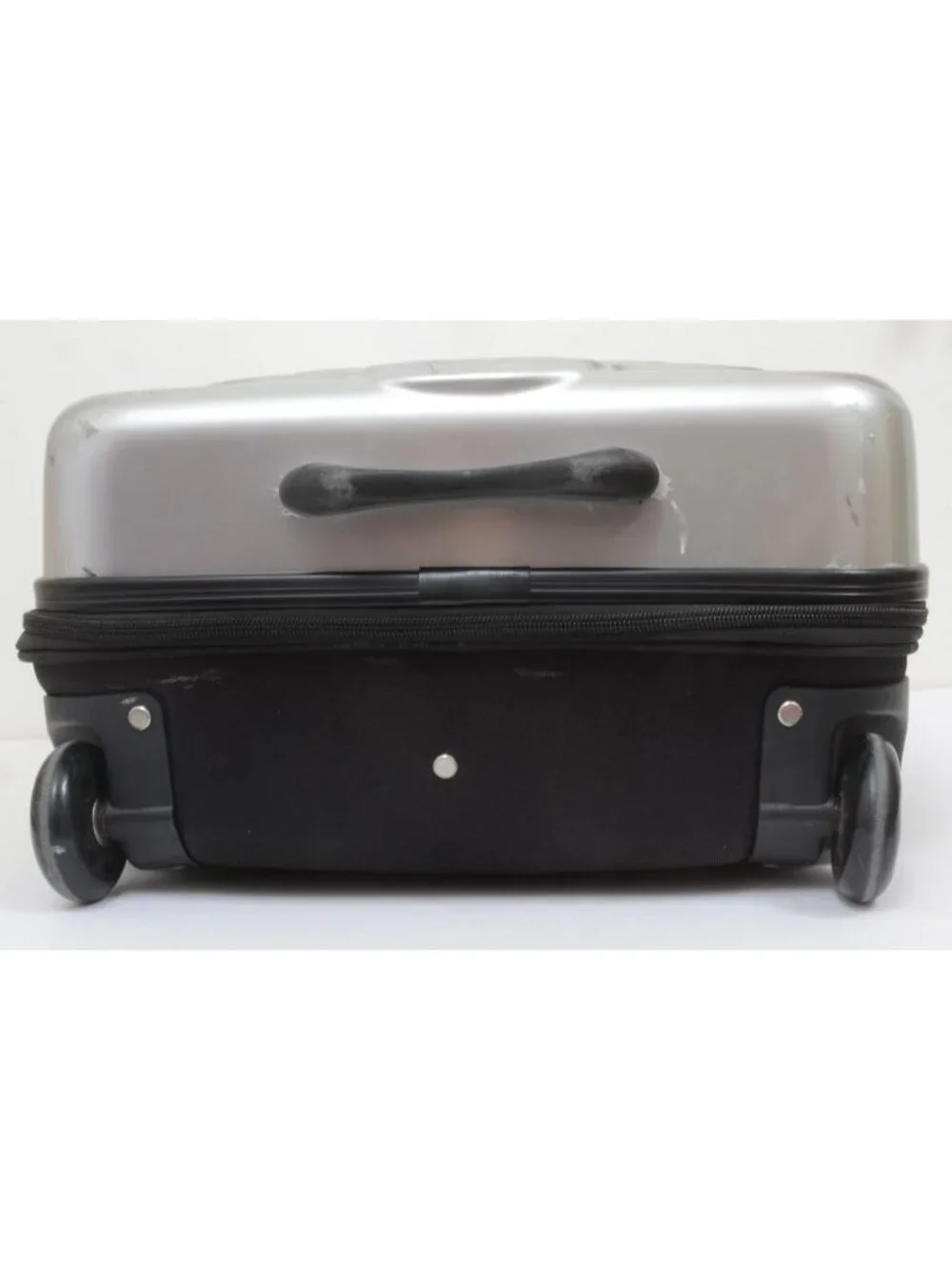 Monster High Skullette Rolling Hardcase Luggage Case Silver Travel Doll Case